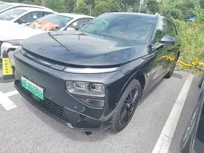 Xpeng G9
