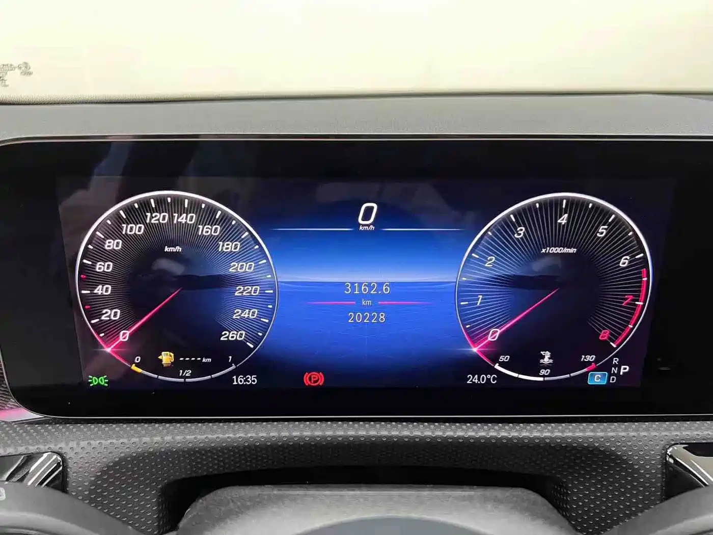Mercedes-Benz A-Class 2025 2025 A 200 L Fashion Edition