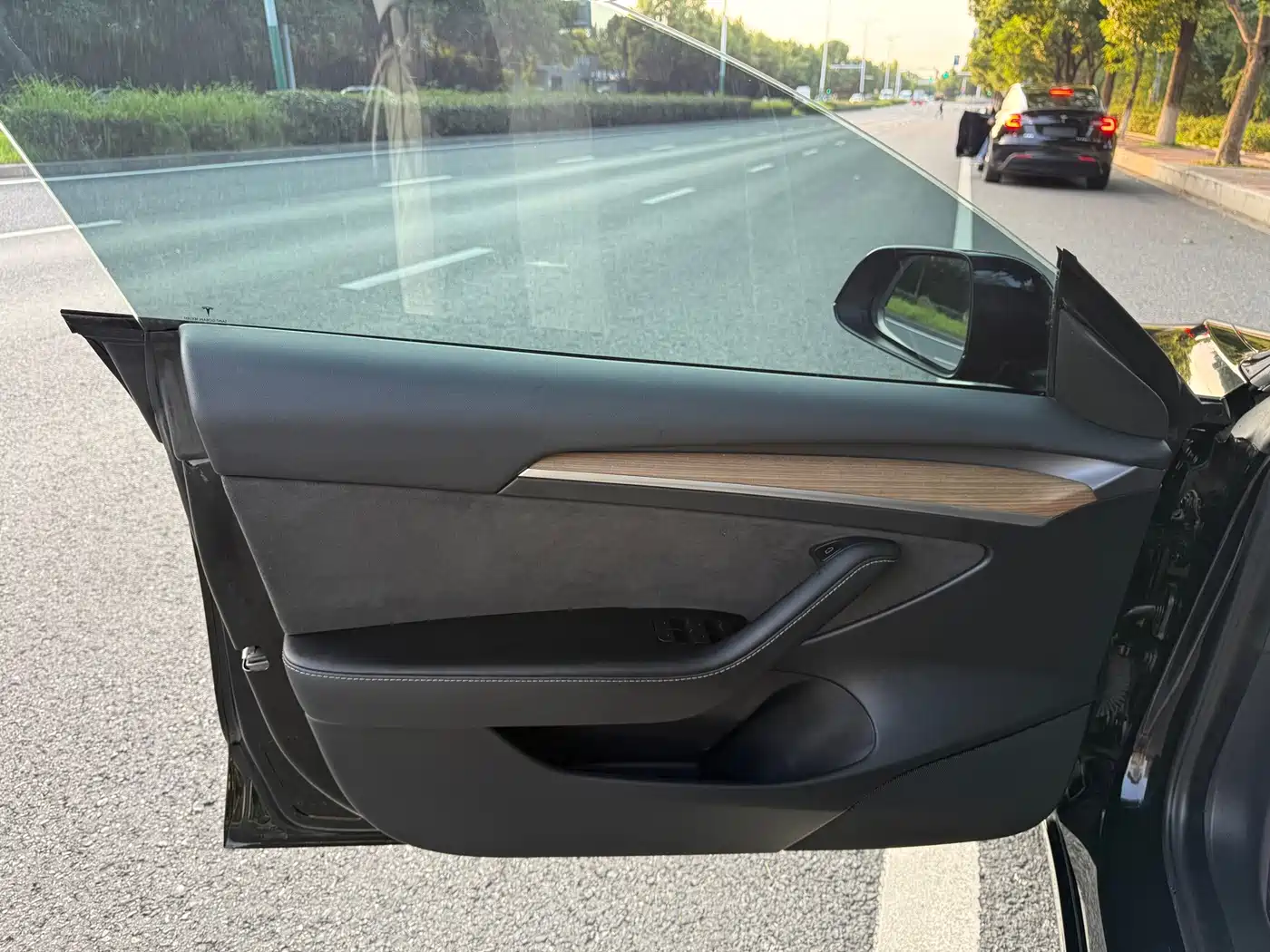 Фото 9 - Tesla Model 3