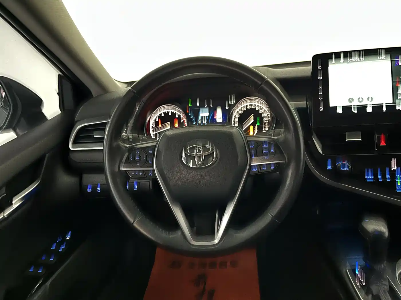 Toyota Camry 2021 2.0G Luxury Edition фото 8