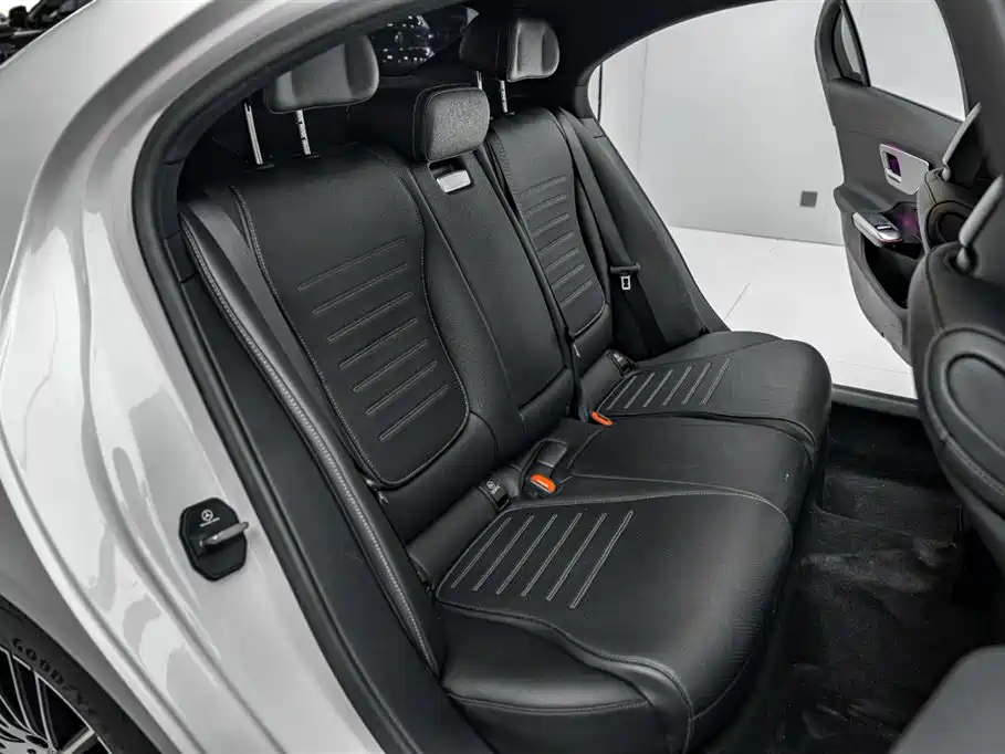 Mercedes-Benz C-Class 2022 Facelift C 260 L Sport фото 24