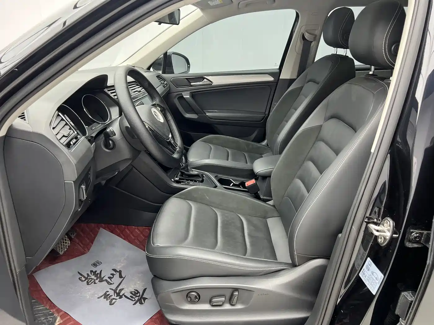 Volkswagen Tiguan L 2021 280TSI Automatic 2WD Smart фото 6
