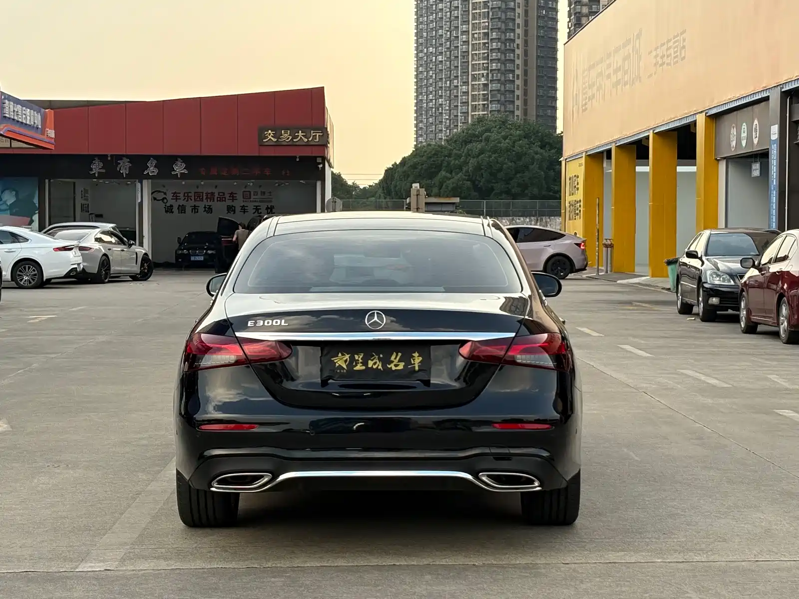 Фото 21 - Mercedes-Benz E-Class