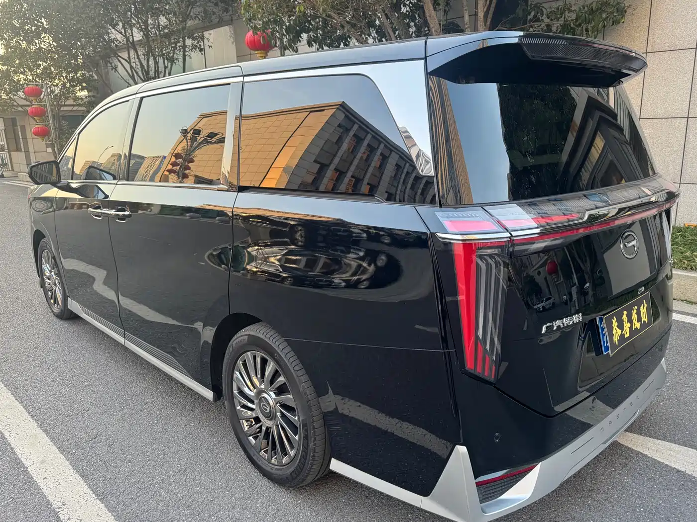 GAC Trumpchi Trumpchi M8 2023 Model Master Series 400T Flagship Edition фото 10