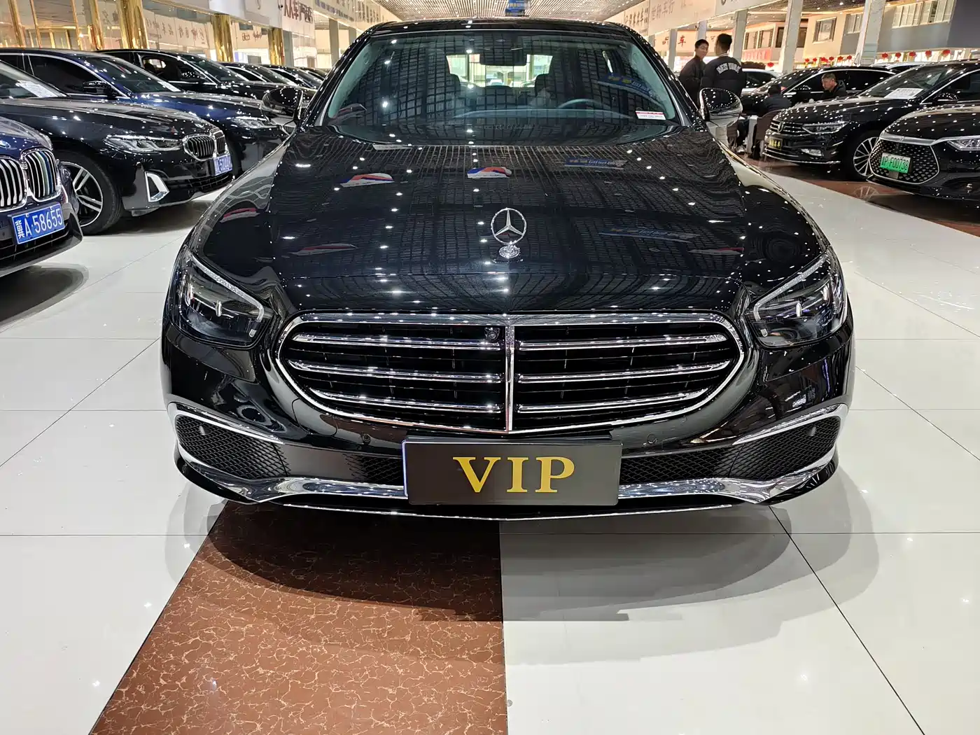 Mercedes-Benz E-Class 2022 E 300 L Luxury фото 2