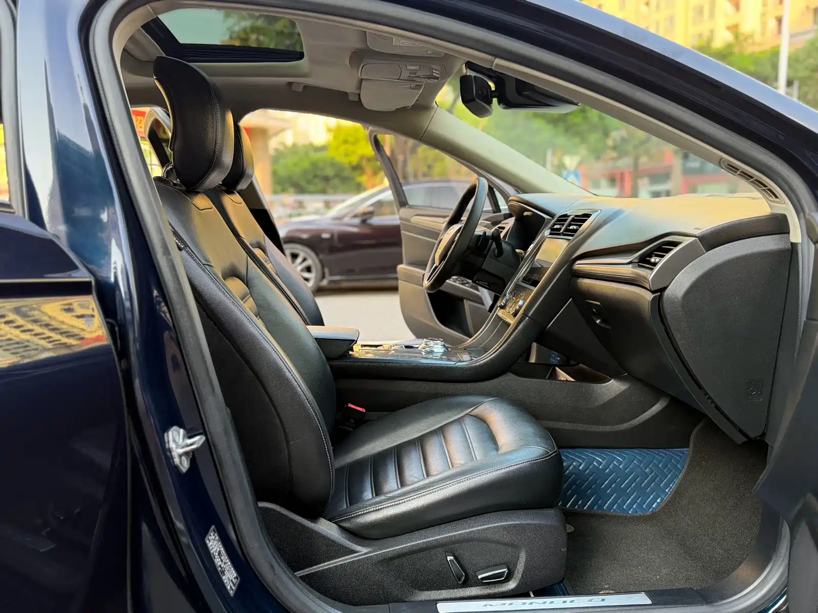 Фото 7 - Ford Mondeo