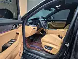Фото 8 - Lynk & Co 09
