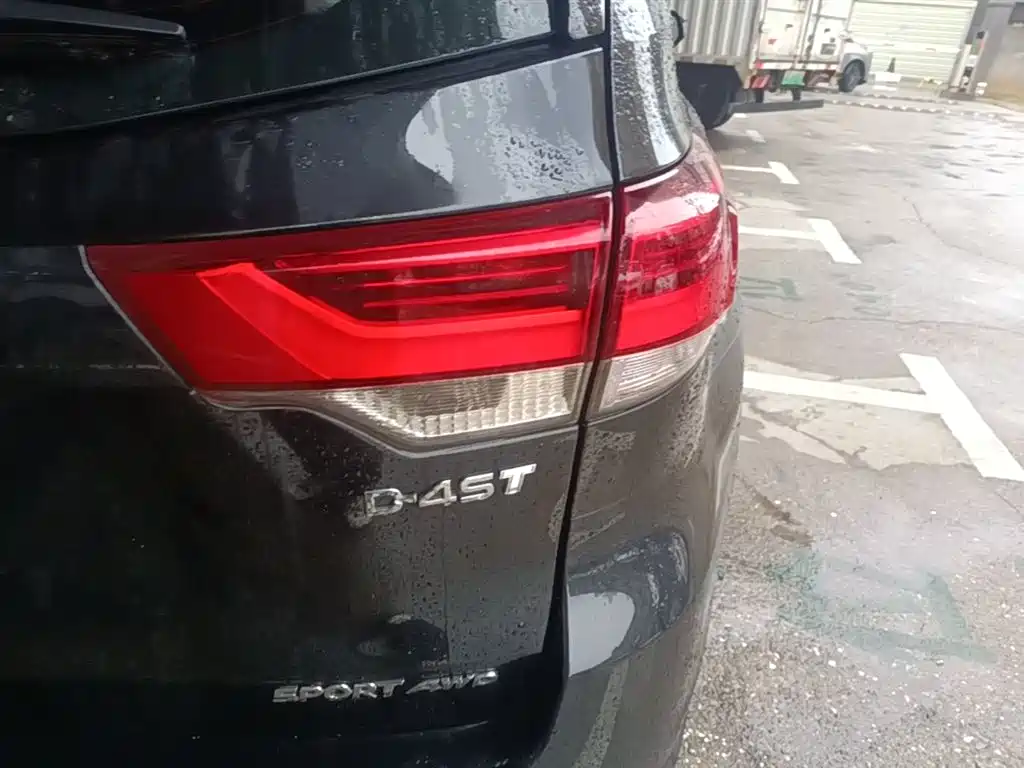 Toyota Highlander 2018 2.0T 4WD Premium 7-seater (China V) фото 24