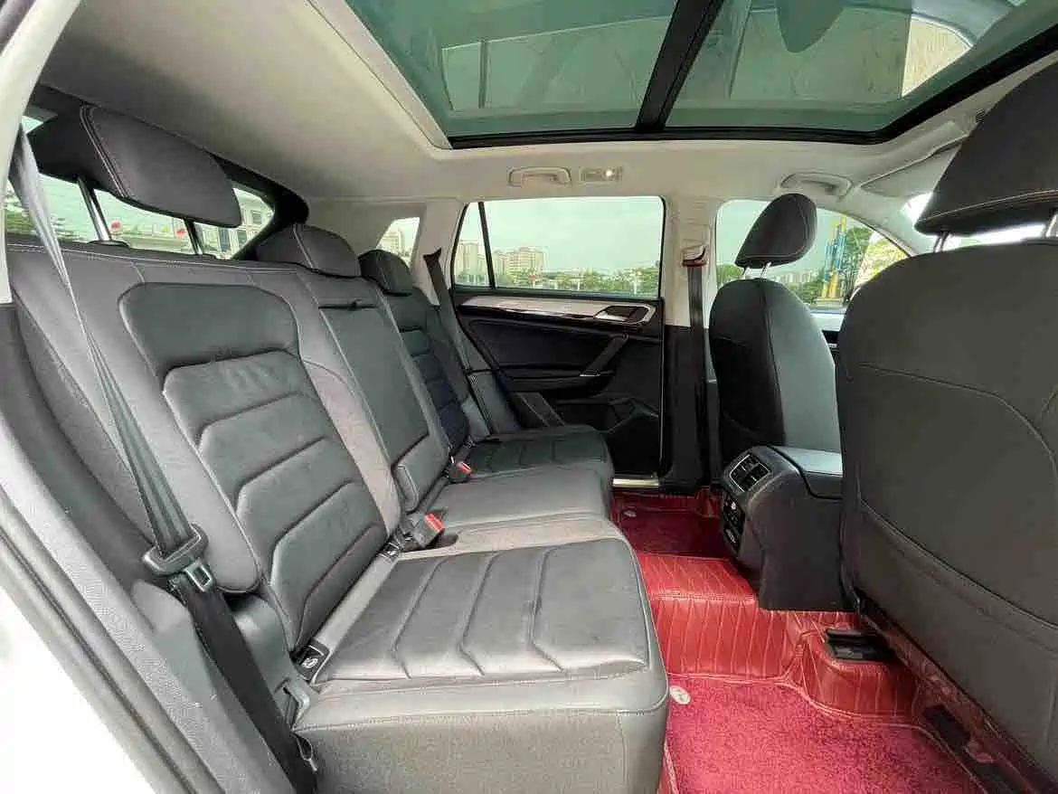 Volkswagen Tayron 2022 330TSI 2WD Luxury Smart Connect Edition фото 14