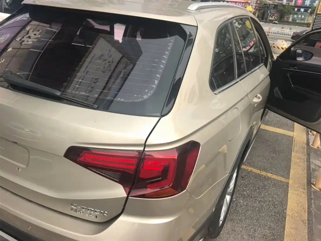 Volkswagen C-TREK 2017 1.6L Automatic Comfort фото 7