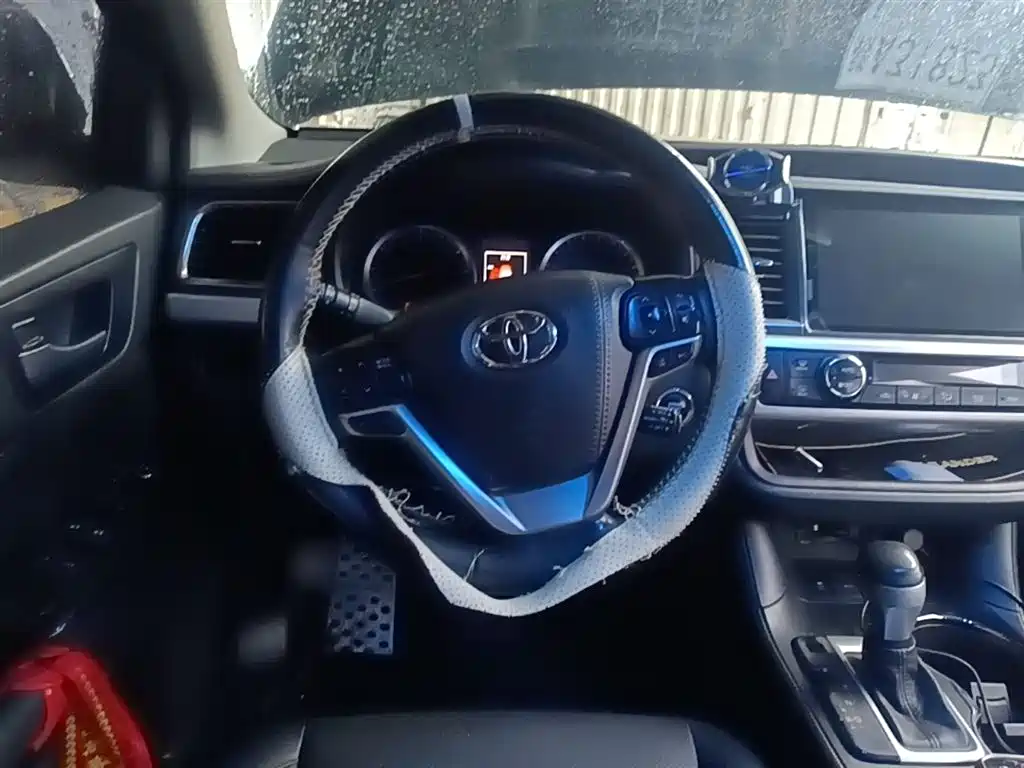 Toyota Highlander 2018 2.0T 4WD Premium 7-seater (China V) фото 7
