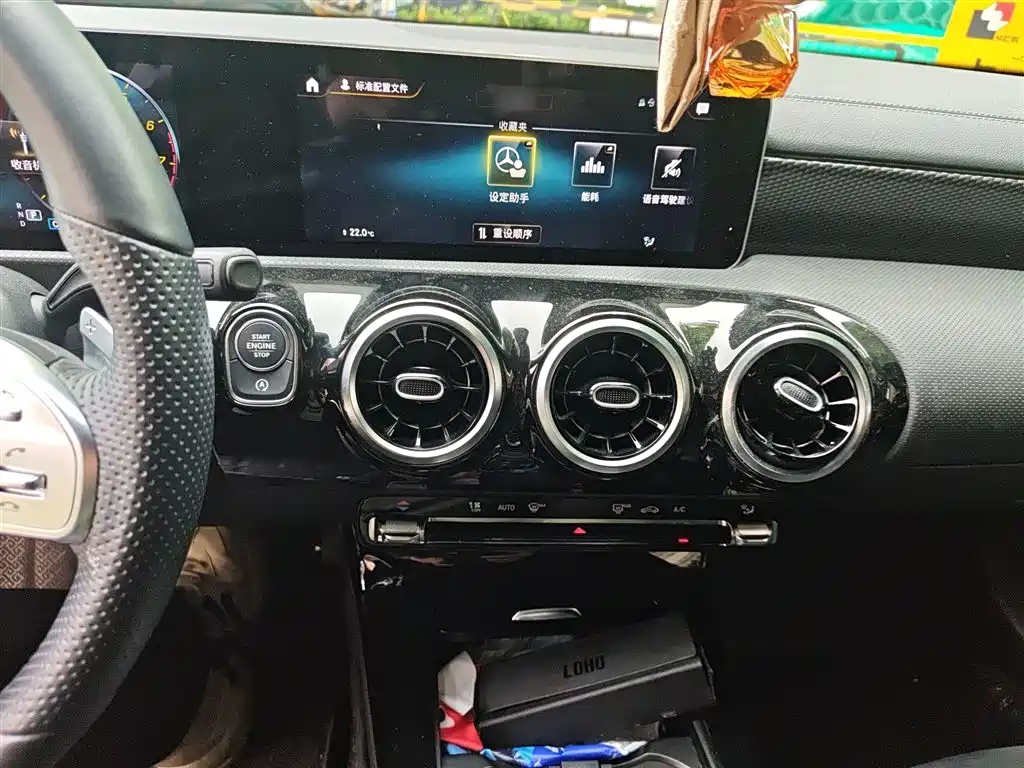 Mercedes-Benz A-Class 2019 Facelift A 200 L Sports Sedan фото 6