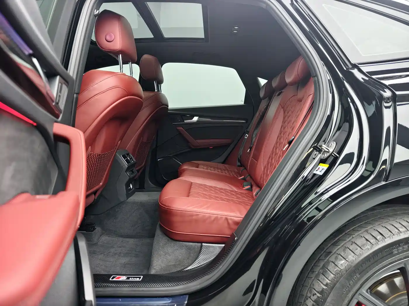 Audi Q5L Sportback 2022 Facelift 40 TFSI Luxury Style фото 10