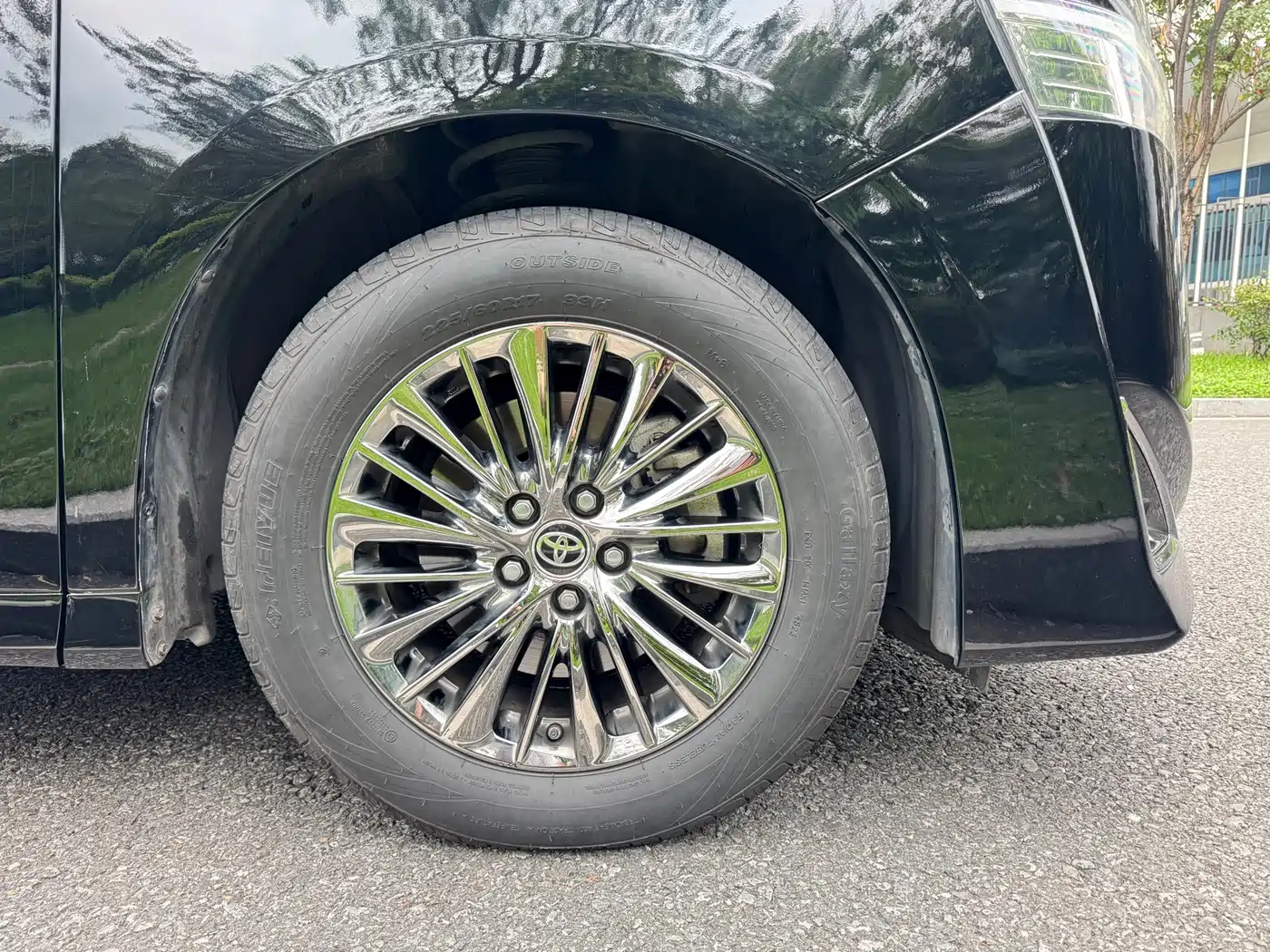 Toyota Vellfire 2021 2020 Twin Engine 2.5L HV Luxury Edition