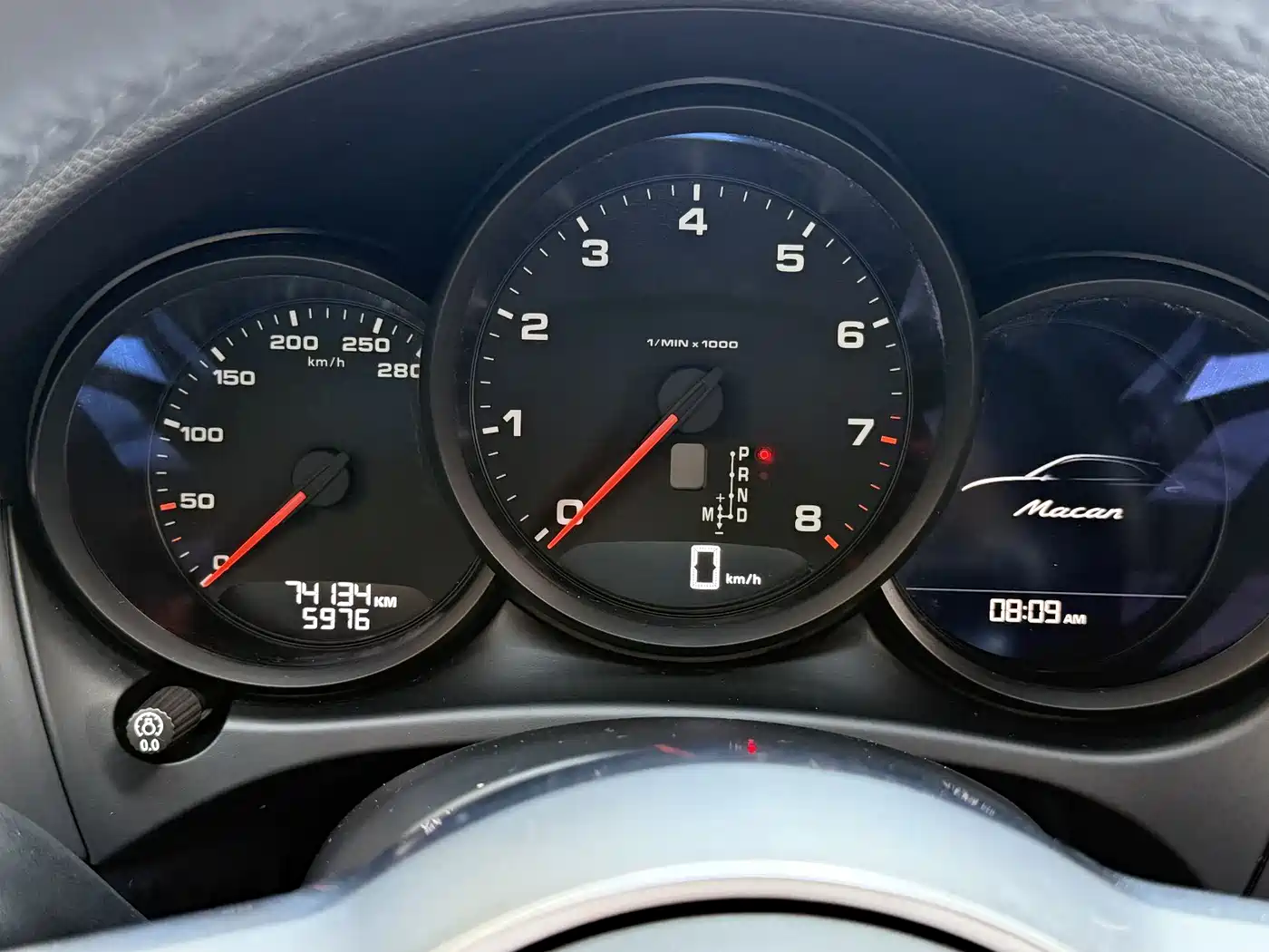Porsche Macan 2018 Macan 2.0T фото 17