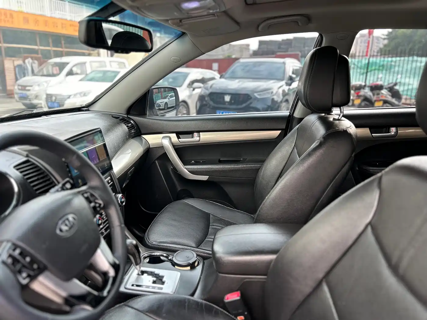 Kia Sorento 2012 2.2T Diesel Ultimate Edition фото 12