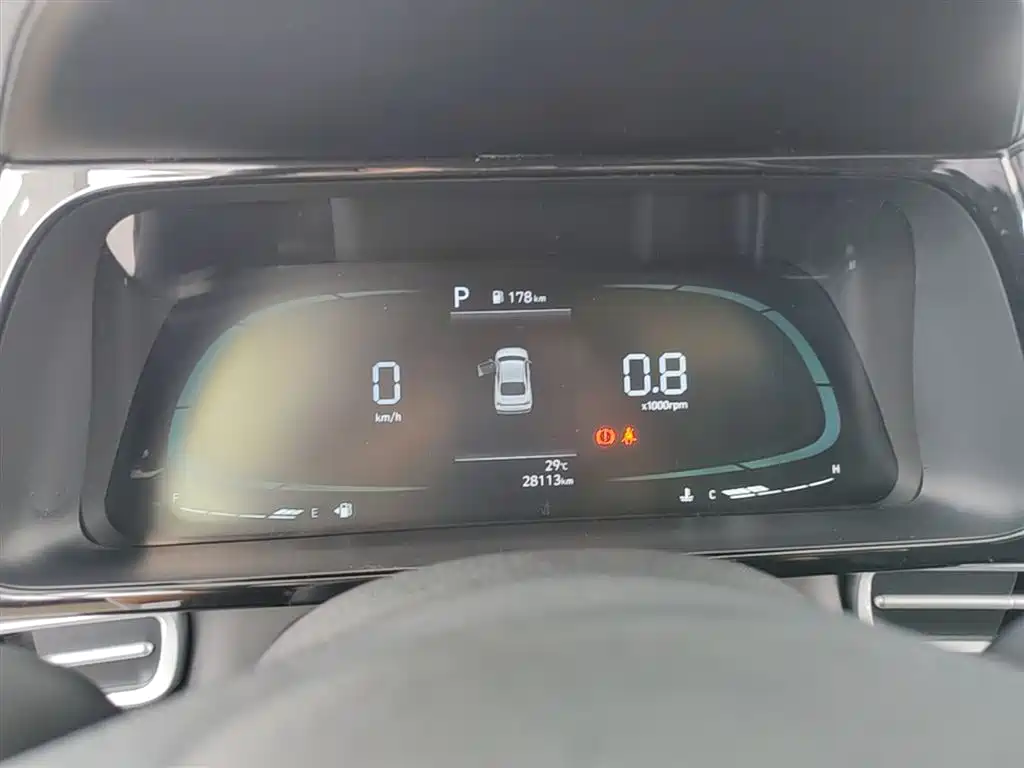 Hyundai Elantra 2023 1.5L CVT GLX Elite Edition фото 12