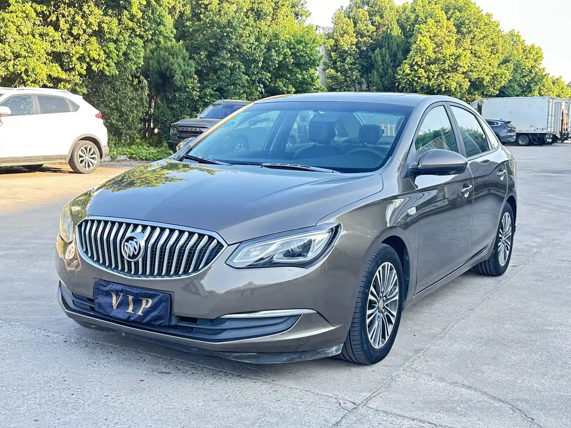 Фото 2 - Buick Excelle