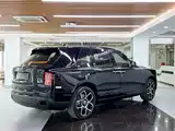 صورة 3 - Rolls-Royce Cullinan