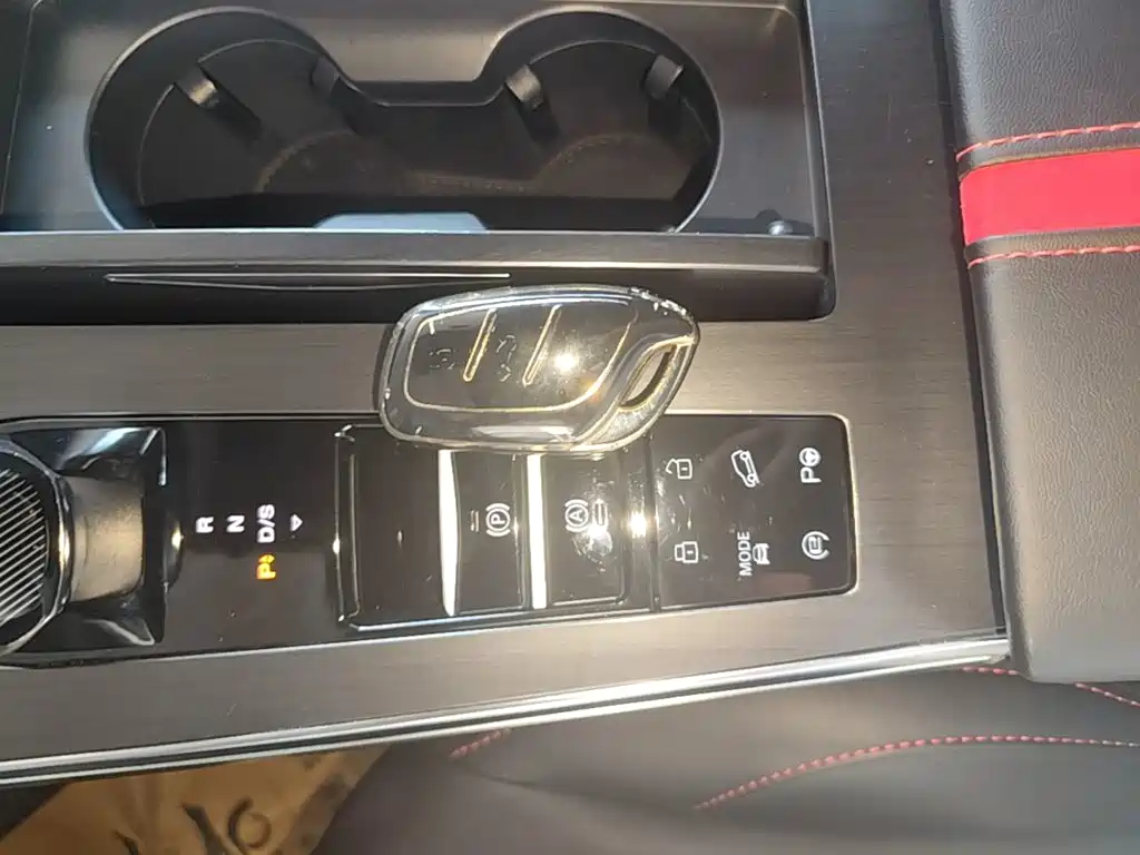 Roewe RX5 MAX 2022 2022 2.0T Automatic Supreme Edition