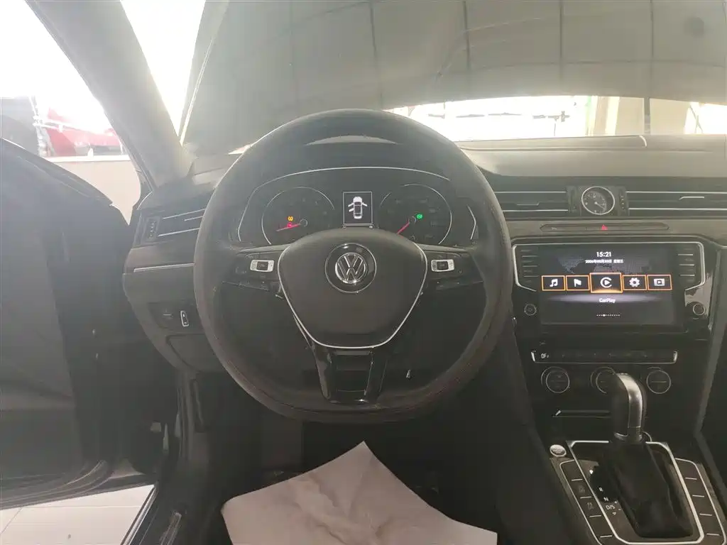 Volkswagen Magotan 2017 330TSI DSG Luxury фото 11