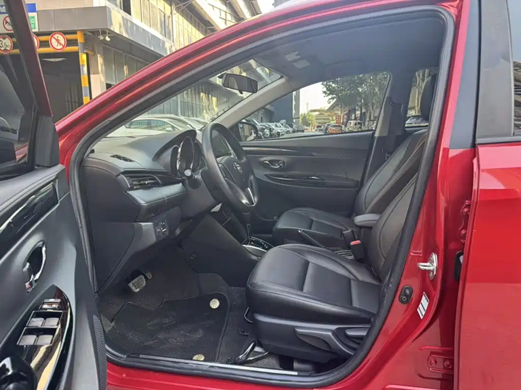 Toyota Yaris, миниатюра 8