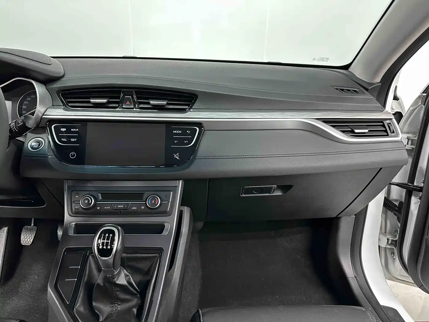 GEELY AUTOMOBILE EMGRAND