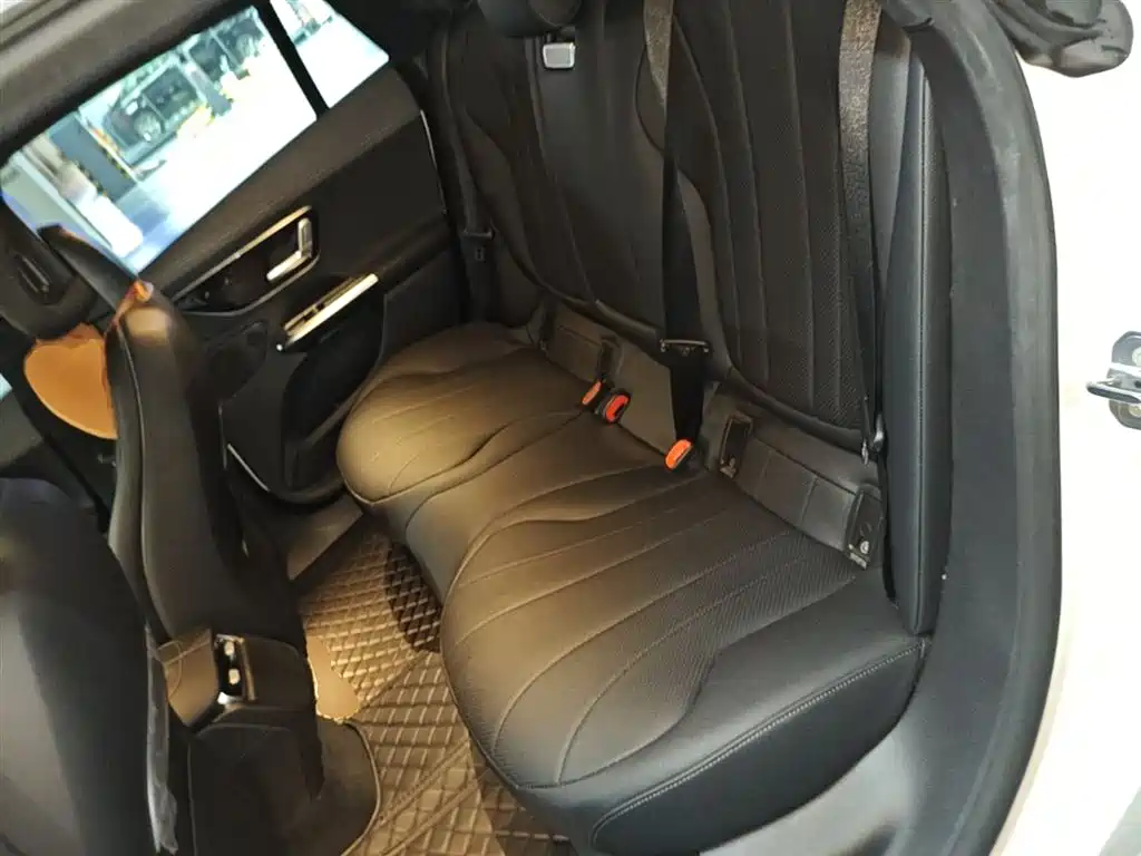 Mercedes-Benz EQE 2022 350 Pioneer Edition фото 17