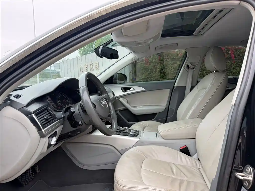 Audi A6L 2012 TFSI Standard фото 4