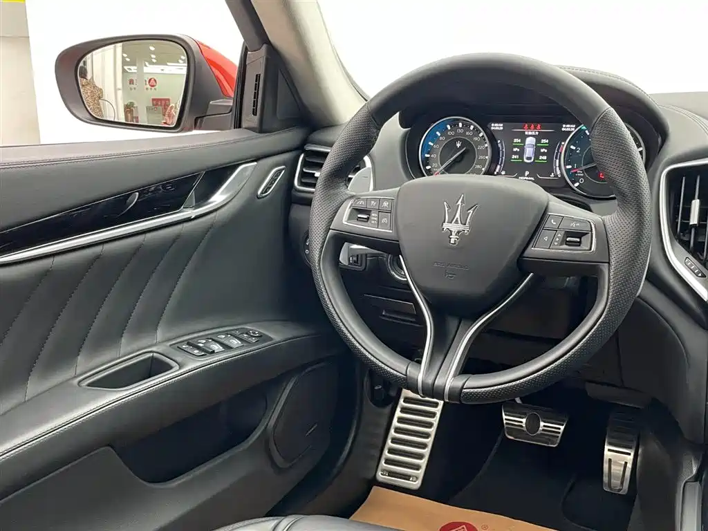 Maserati Ghibli 2022 3.0T Modena фото 35