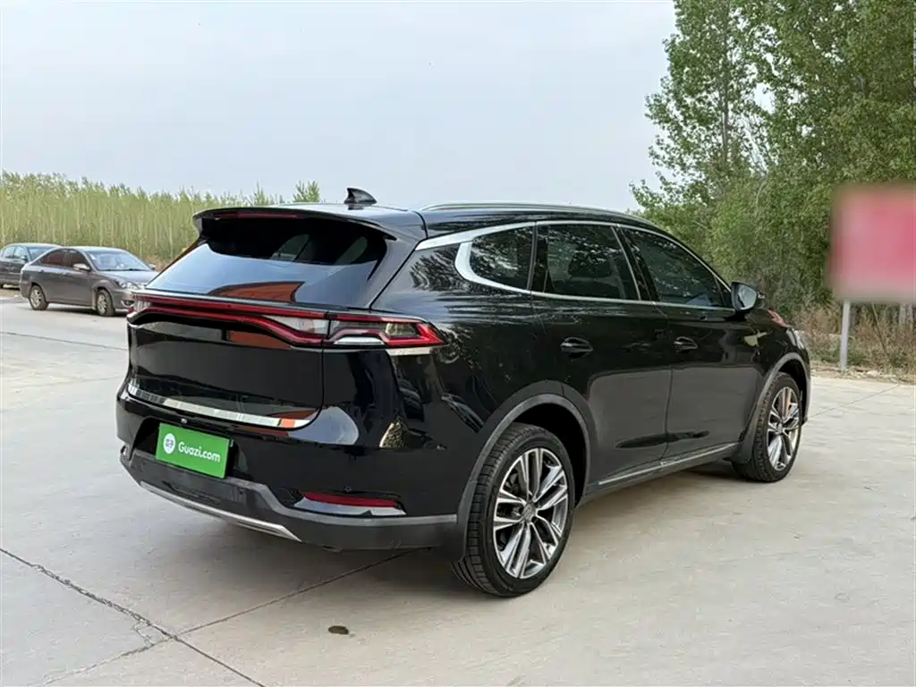 BYD Tang 2018 2.0T Automatic Smart Connection Honor Edition 7-Seater China V фото 7