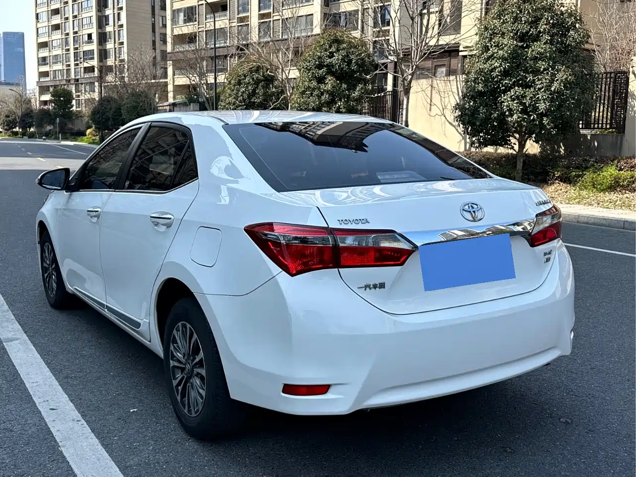 Toyota Corolla 2018 1.2T S-CVT GL-i Smart Shine Edition фото 6