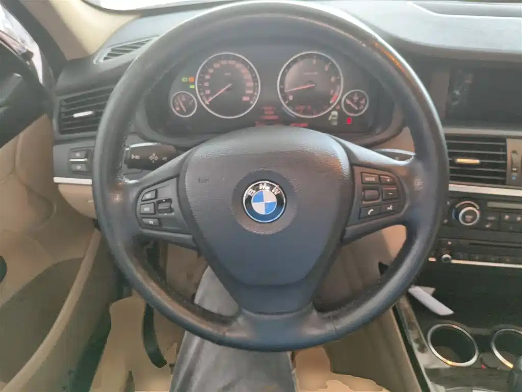 BMW X3 (Import) 2013 Facelift xDrive20i Luxury фото 3