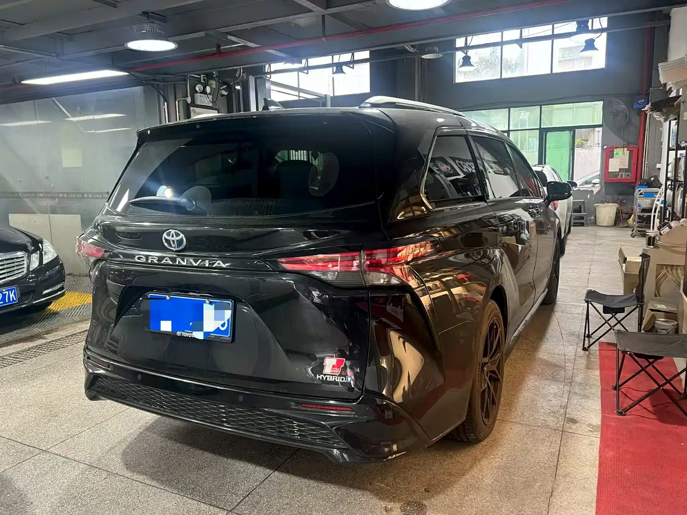 Toyota Granvia 2023 2023 2.5L Hybrid Flagship VIP Edition