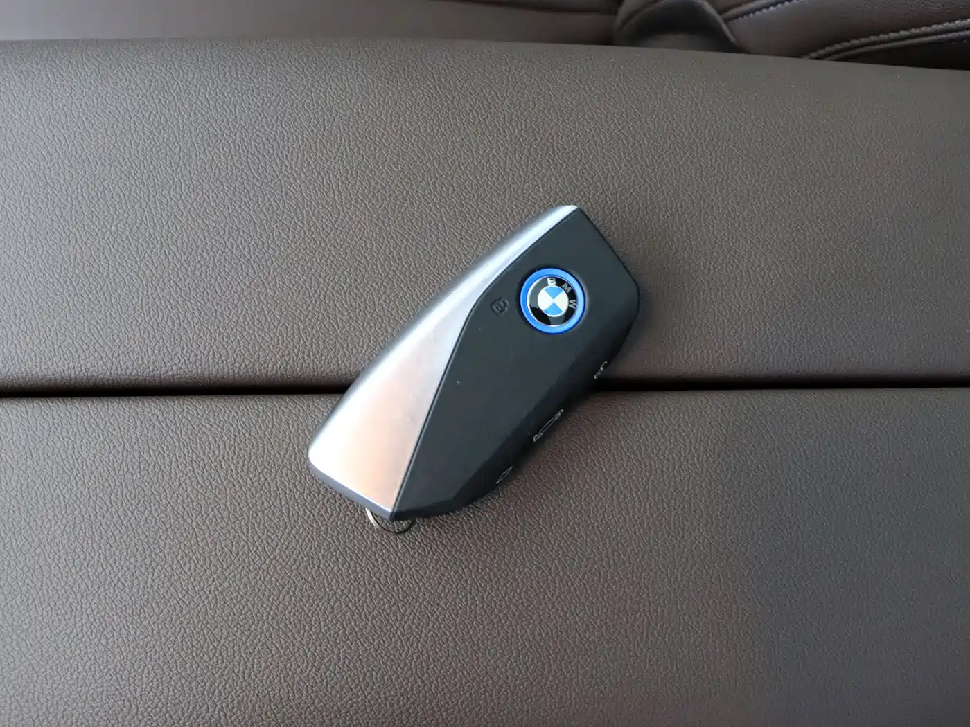 BMW iX 2022 xDrive40 фото 19