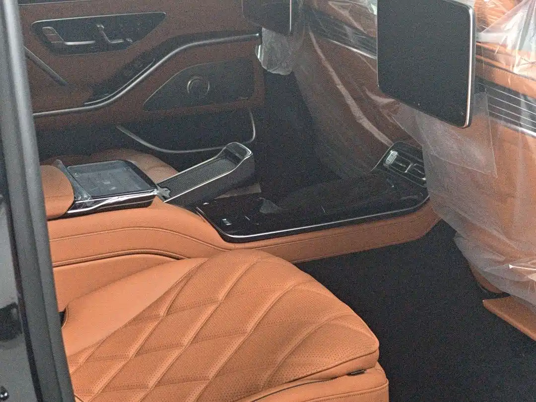 Mercedes-Benz Maybach S-Class 2026 S 580 4MATIC фото 11