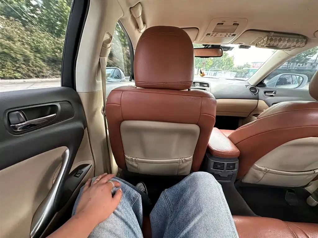 Lexus IS 2009 300 Luxury Edition фото 11