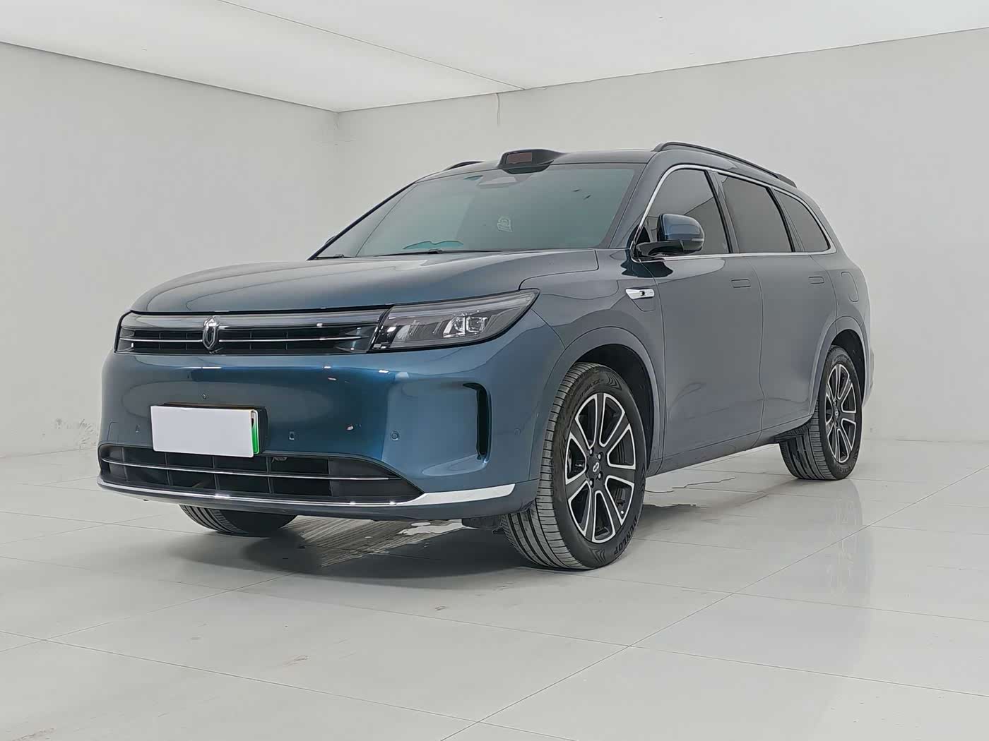 AITO Wenjie AITO M7