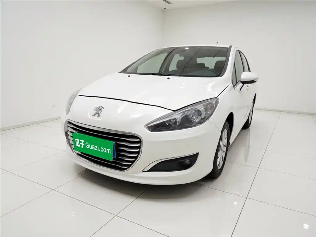 Peugeot 308 2014 Model Joy Edition Classic 1.6L Automatic Superior Style