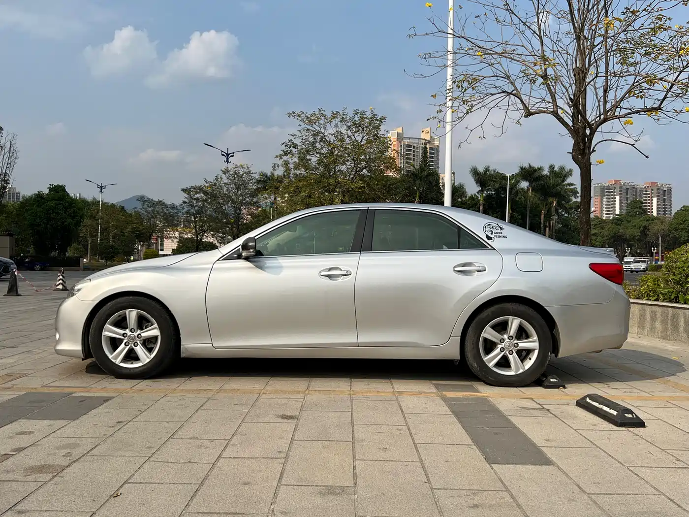 Toyota Reiz 2010 2.5V Elegance Elite Edition фото 4