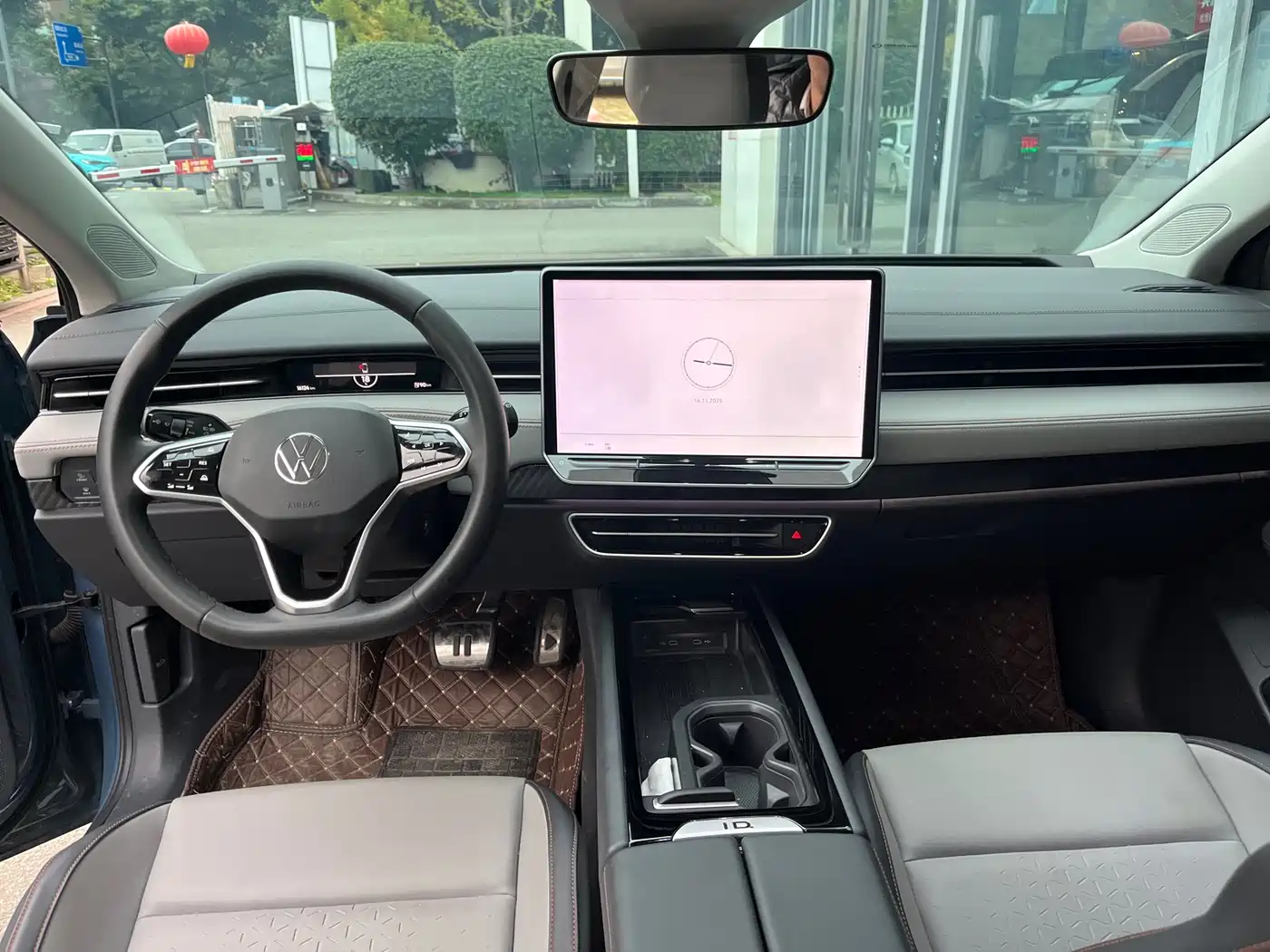 VOLKSWAGEN ID.7 VIZZION