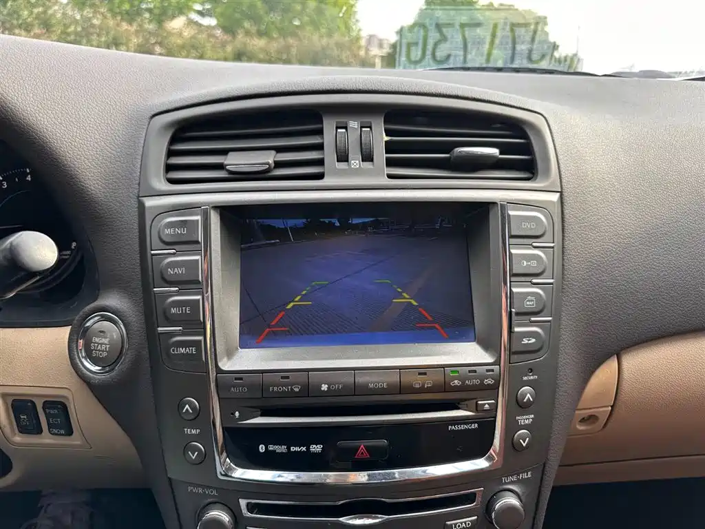 Lexus IS 2009 300 Luxury Edition фото 5