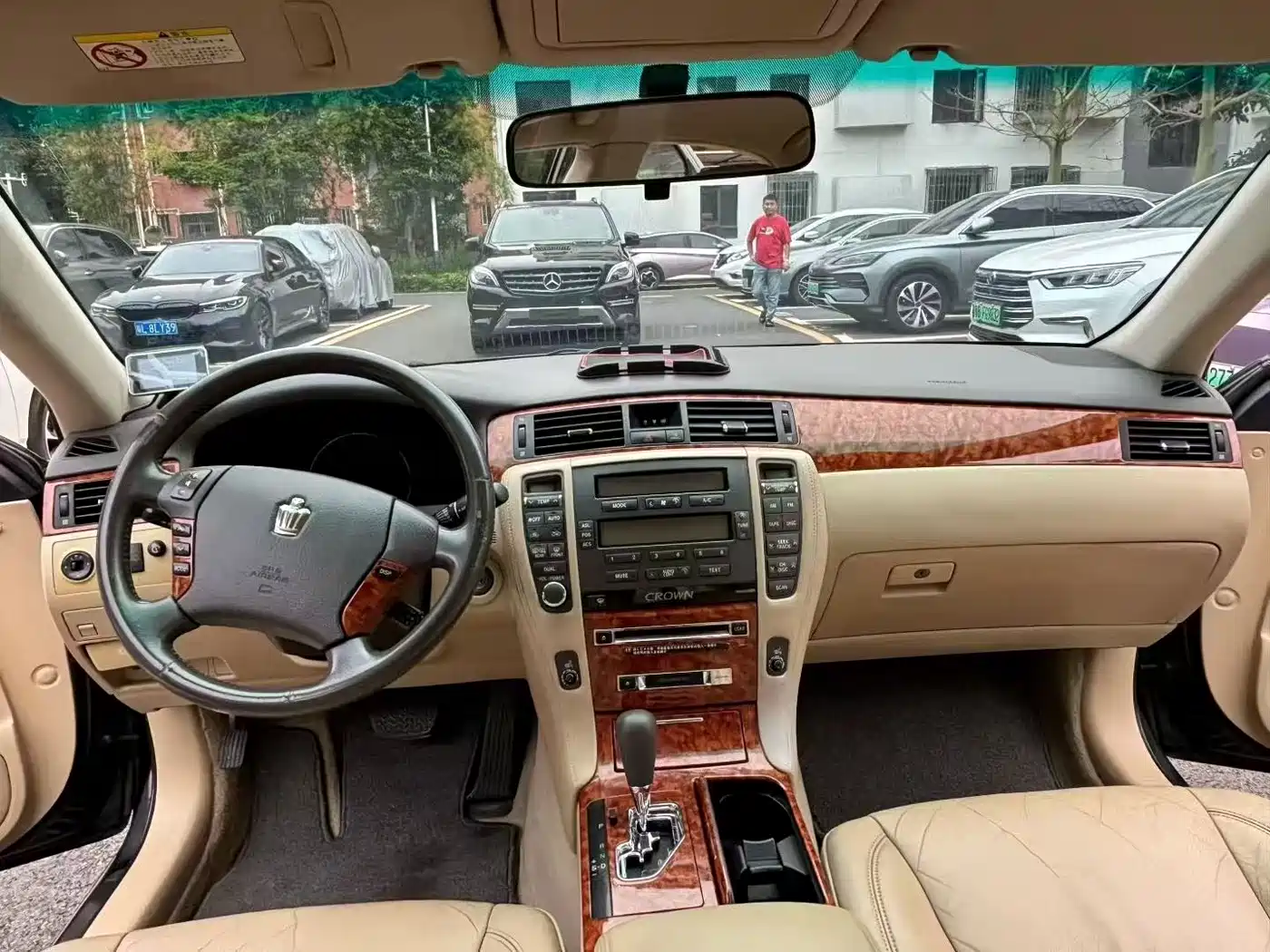 Toyota Crown 2006 2.5L Royal Leather Edition фото 6