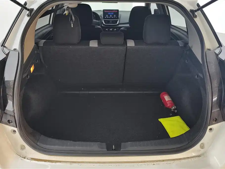 Toyota YARiS L Zhi Xuan 2021 Zhi Xuan X 1.5L CVT Leading Edition фото 4