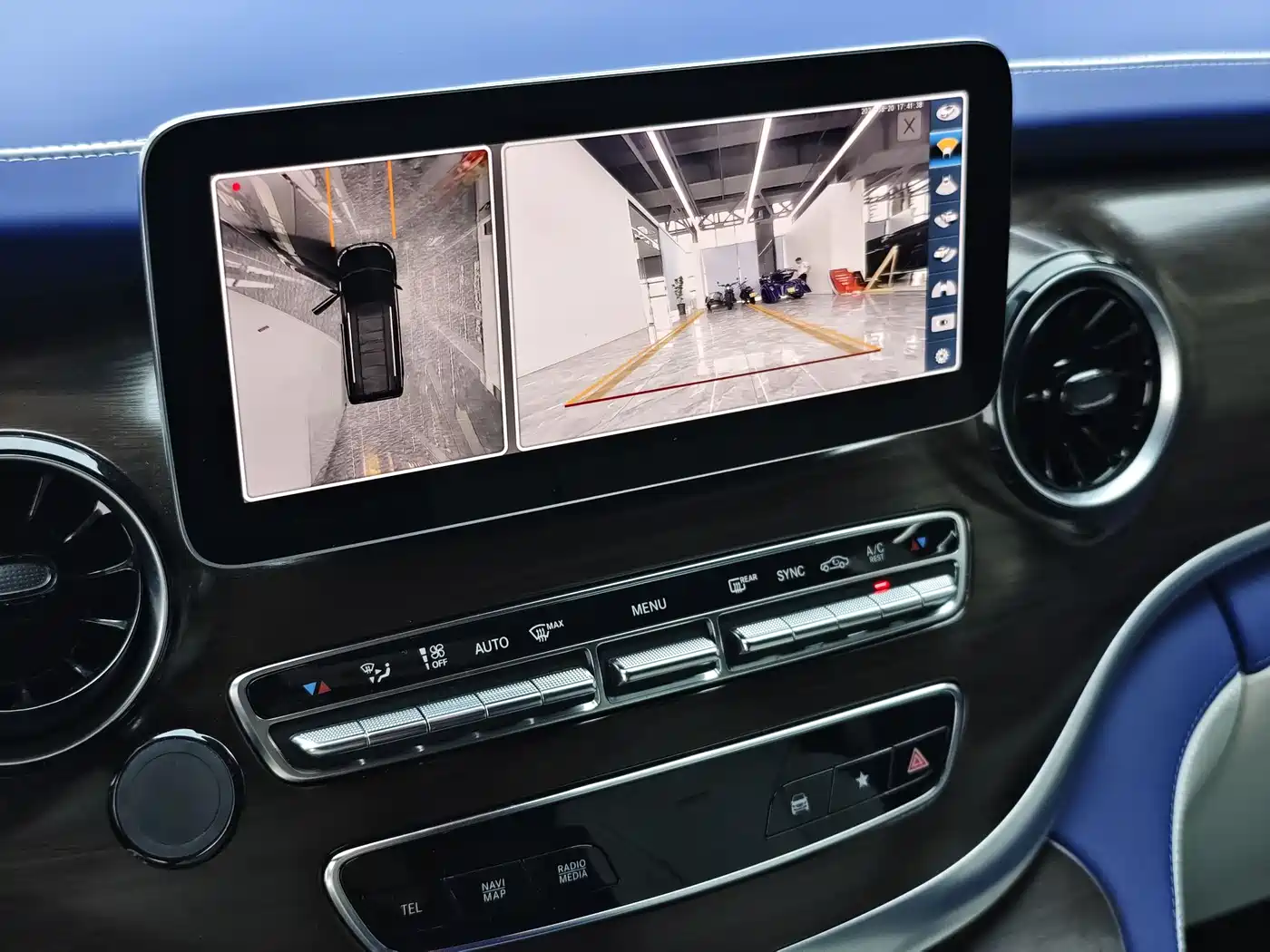 Mercedes-Benz V-Class 2022 V 260 Pilot Edition фото 20