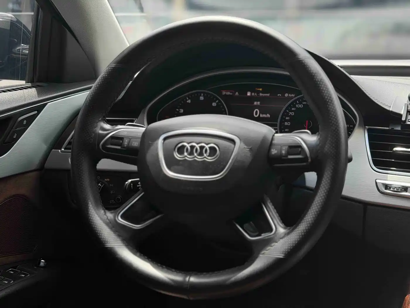 Audi A8 2016 A8L 45 TFSI quattro Comfort фото 14