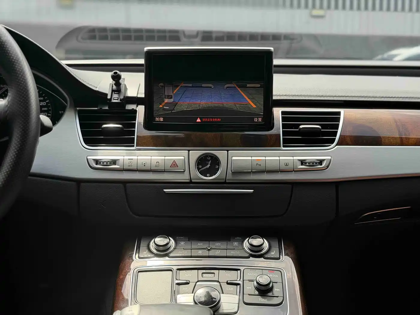 Audi A8 2016 A8L 45 TFSI quattro Comfort фото 12