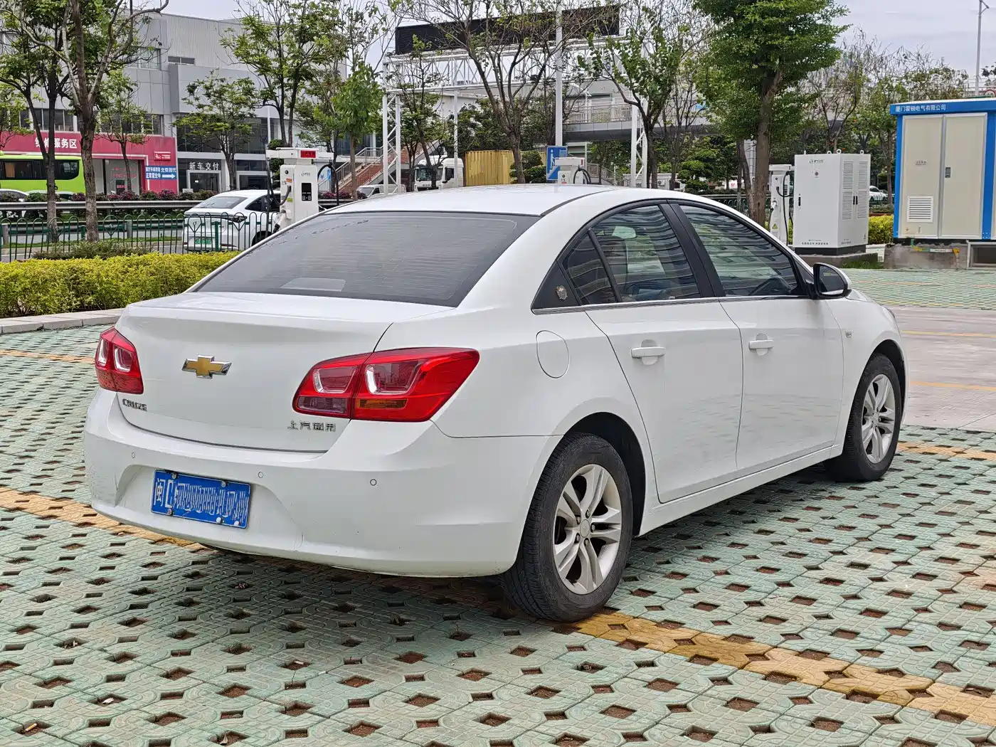 Chevrolet Cruze 2015 1.5L Classic SE AT фото 4