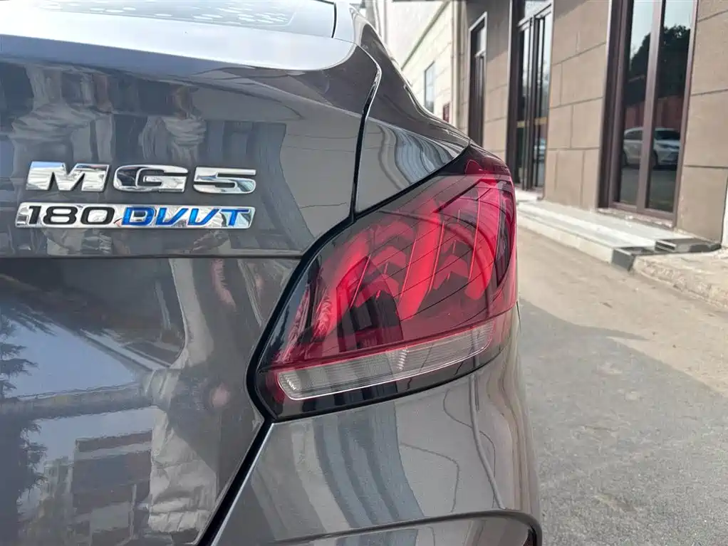 Фото 6 - MG MG5