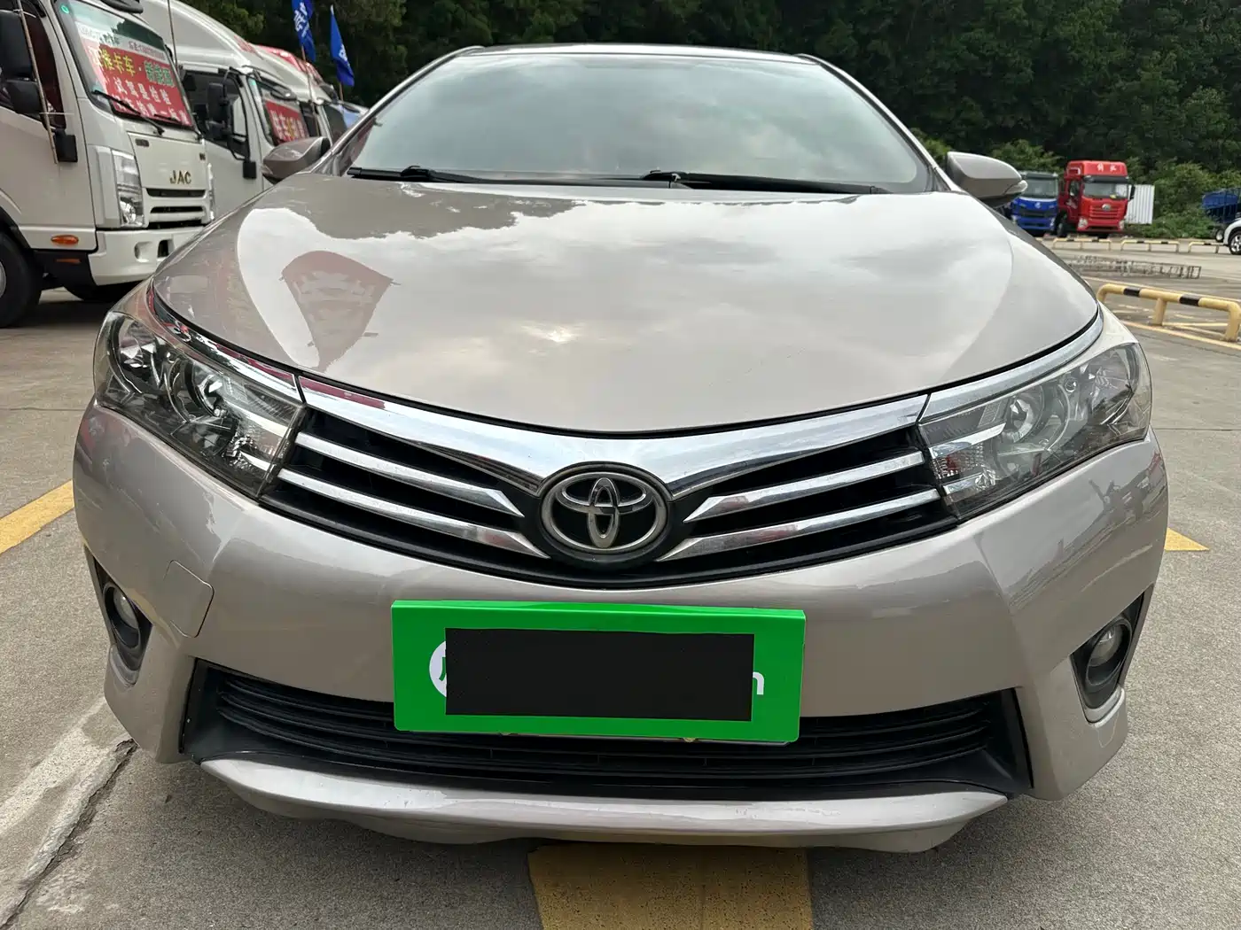 Toyota Corolla 2014 1.6L CVT GL фото 2